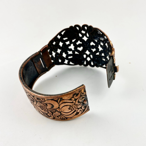 Vintage Art Nouveau Ornate Copper Engraved Floral Filigree Hinge Bracelet. - Picture 5 of 8